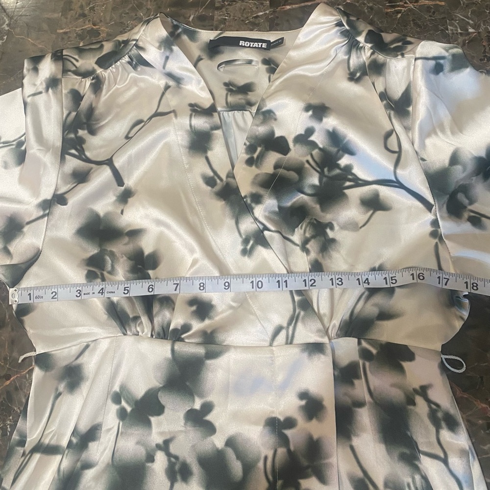 Rotate Birger Christensen abstract floral-print satin wrap dress NWOTS(No Belt) - Picture 10 of 10